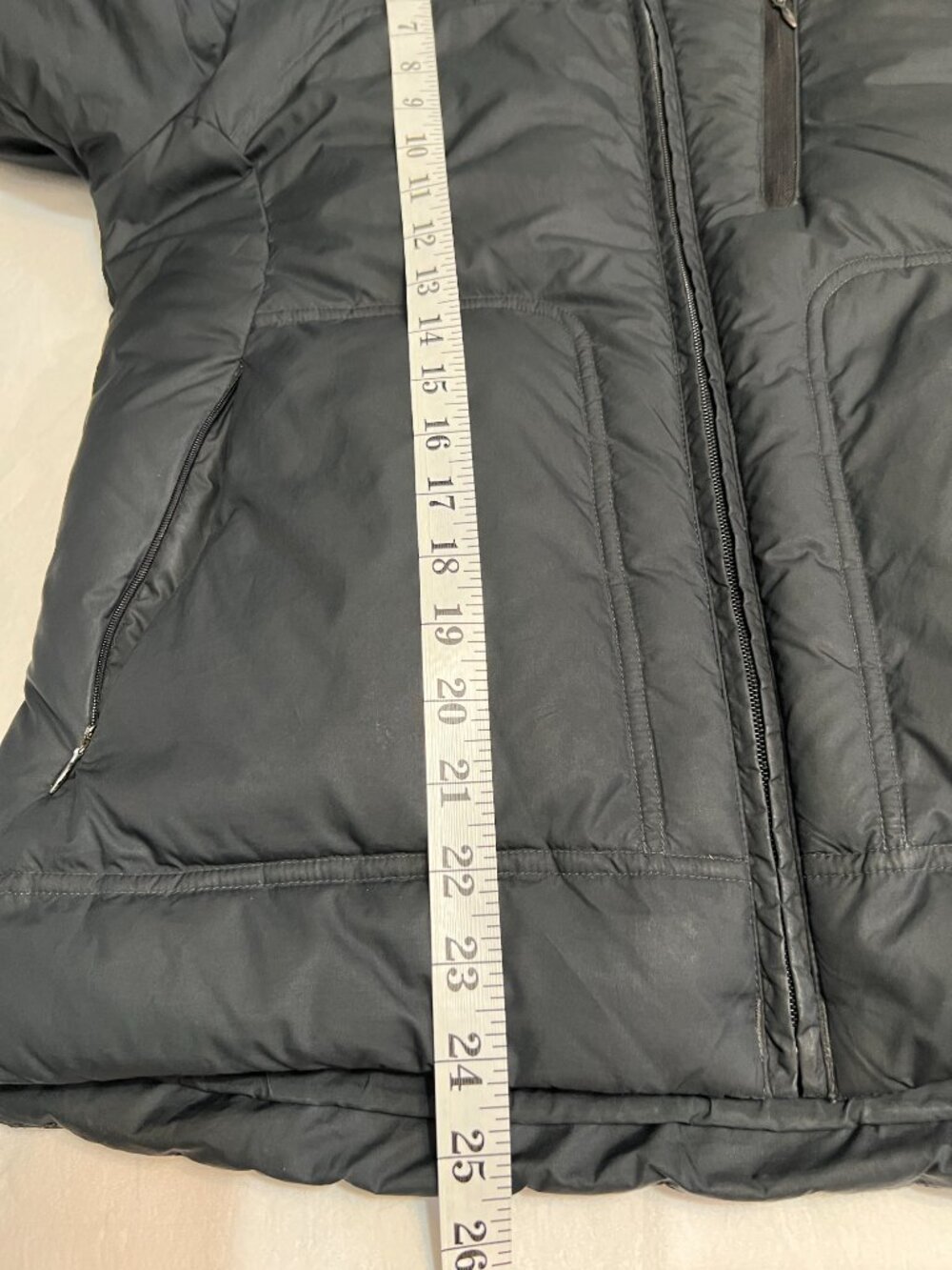 Columbia Women’s Down Puffer Jacket Black Medium Winter Coat Full Zip - Picture 8 of 8
